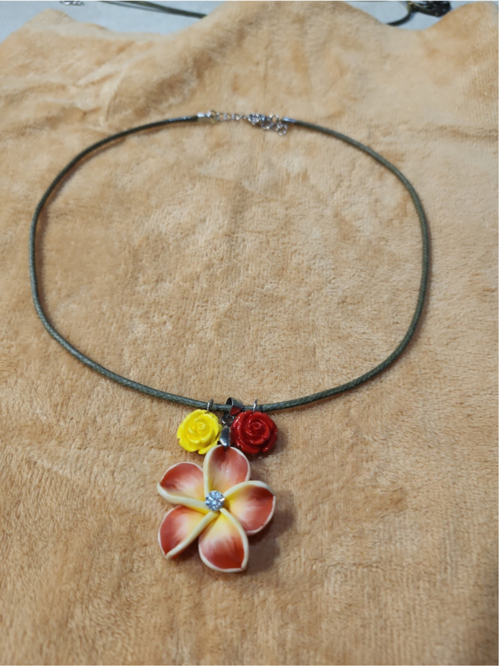 Red Yellow Flower Necklace
